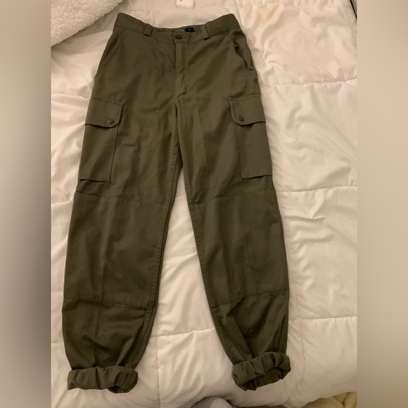 NEVER WORN CARGOS NASTY GAL - Picture 1 of 8